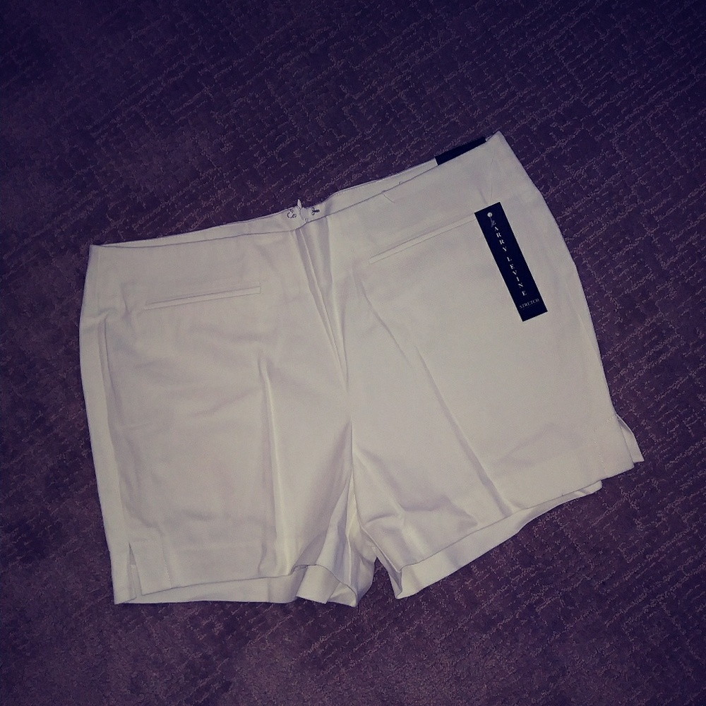 Larry Levine Shorts